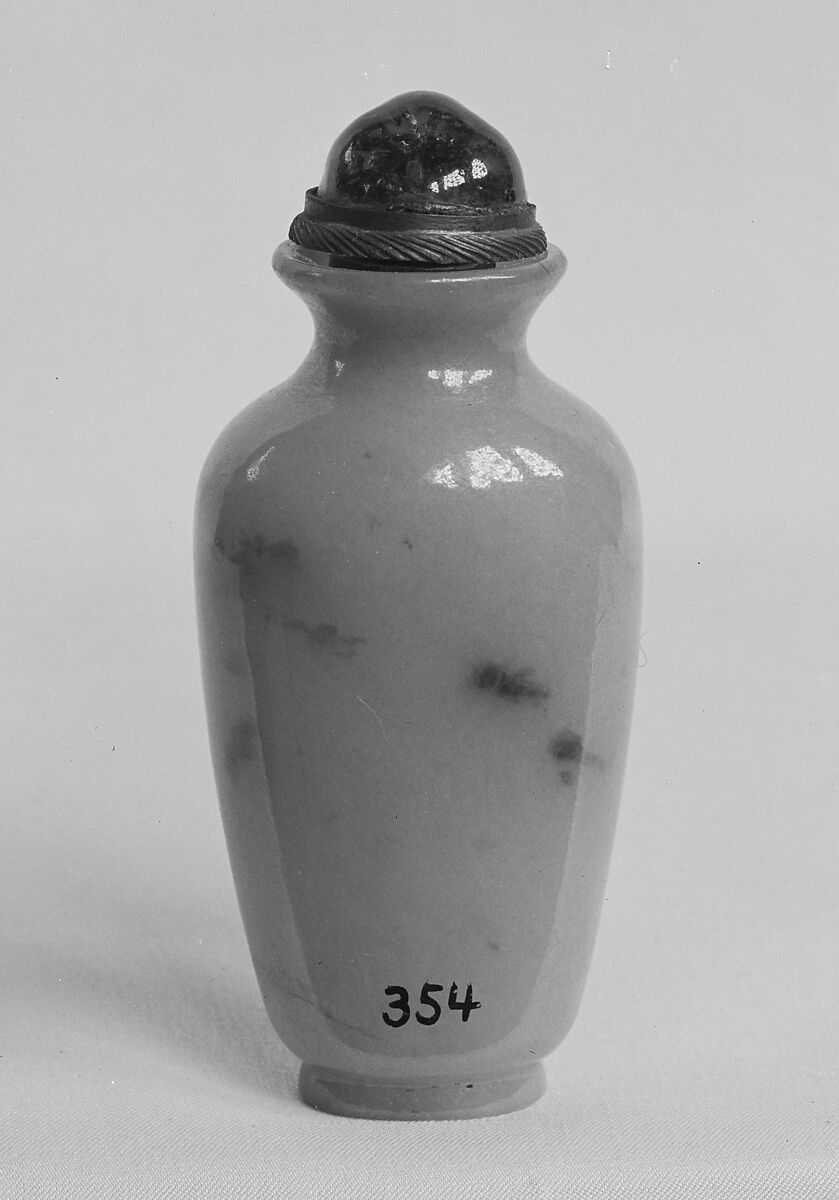 Snuff Bottle, Jadeite, China 