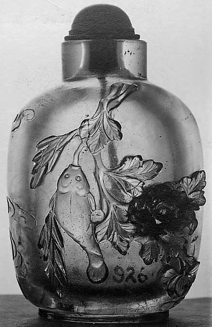 Snuff Bottle with Peony, Fish, and Bat, Rock crystal with jadeite stopper, China 