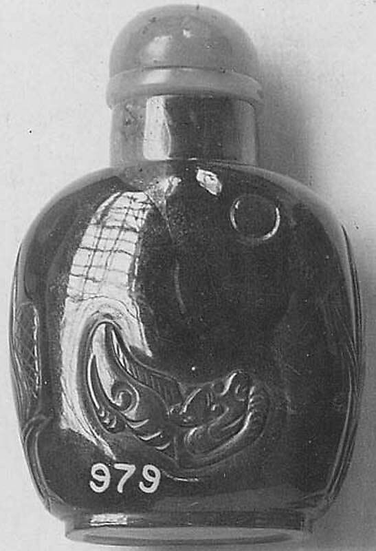 Snuff bottle with stopper, Agate, quartz, China 