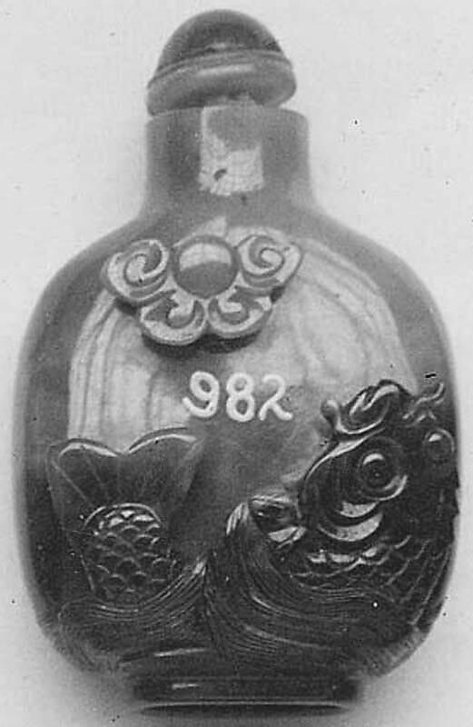 Snuff bottle with stopper, Agate, mottled, China 