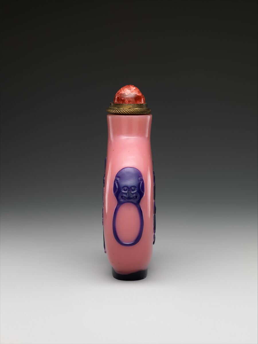 Snuff bottle with demon queller Zhong Kui, Overlay glass with coral stopper, China