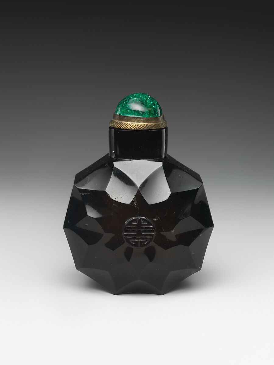 Snuff Bottle with the Chinese Character of Longevity, Smoky quartz with glass stopper, China 