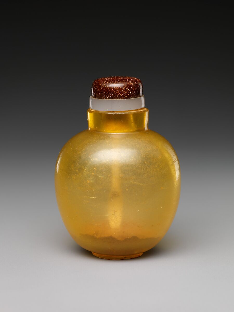 Snuff Bottle, Glass with aventurine stopper, China 