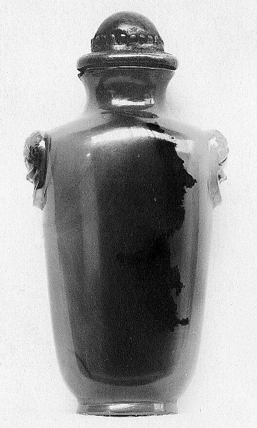 Snuff Bottle, Chalcedony ("shadow agate"), China 
