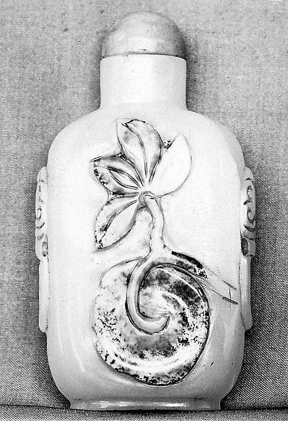 Snuff Bottle, Oriental alabaster ("calcified agate"), China 
