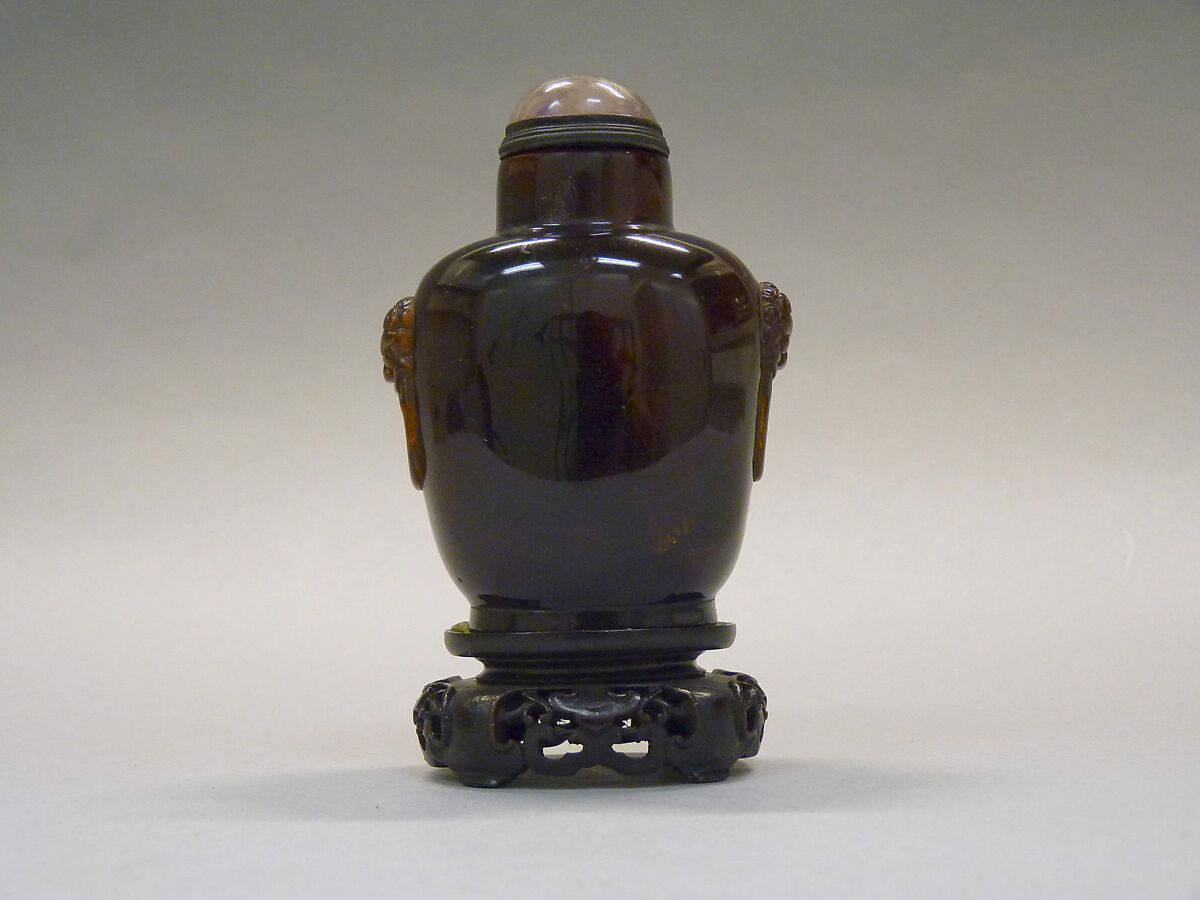 Snuff Bottle, Black amber with amethyst stopper, China 