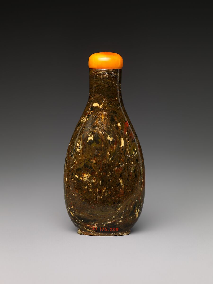 Snuff bottle, Amberine, China