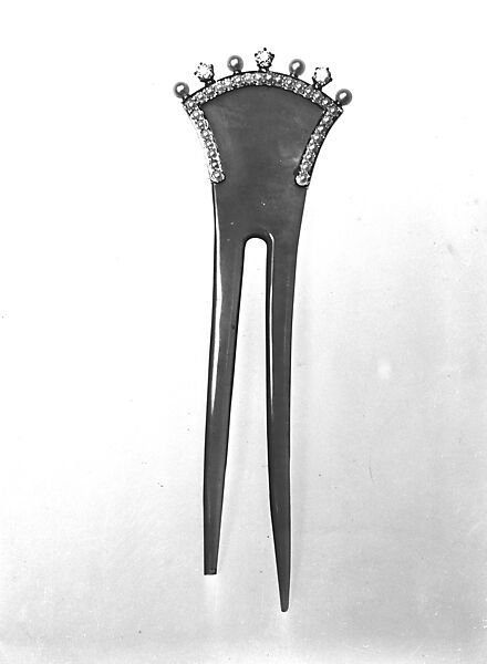 Hairpin, Probably Tiffany &amp; Co. (American, New York, NY, 1837–present), Amber, gold, pearls, diamonds, American