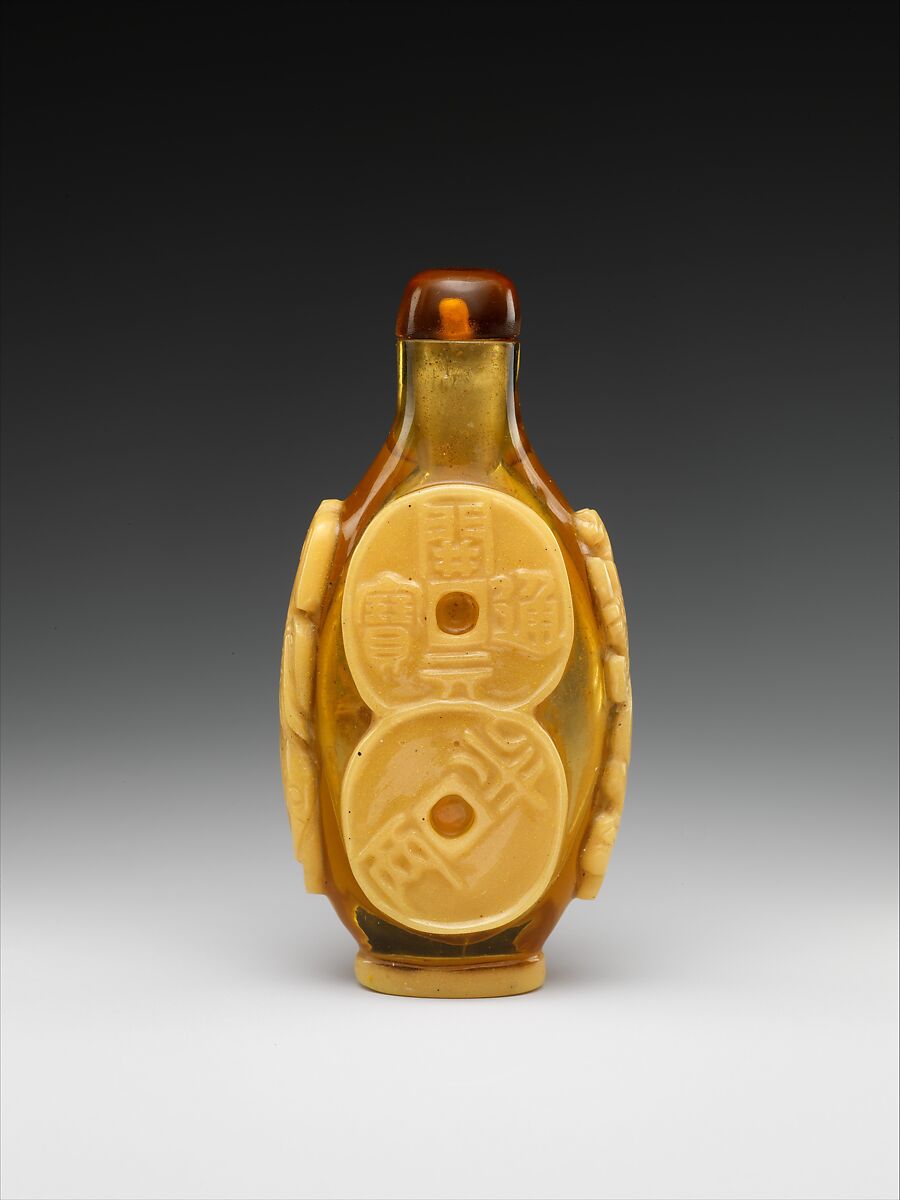 Snuff bottle with design of coins, Glass, China 