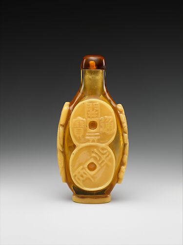 Snuff bottles with figures in landscape, China, Qing dynasty (1644–1911)