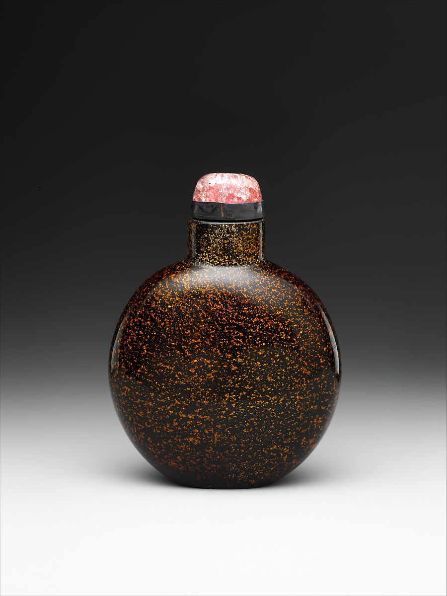 Snuff Bottle, Aventurine glass with tourmaline stopper, China