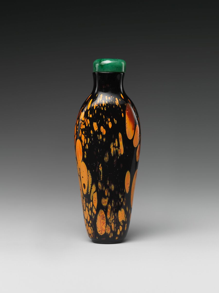 Snuff Bottle with Mottled Surface, Mottled black glass with jadeite stopper, China 