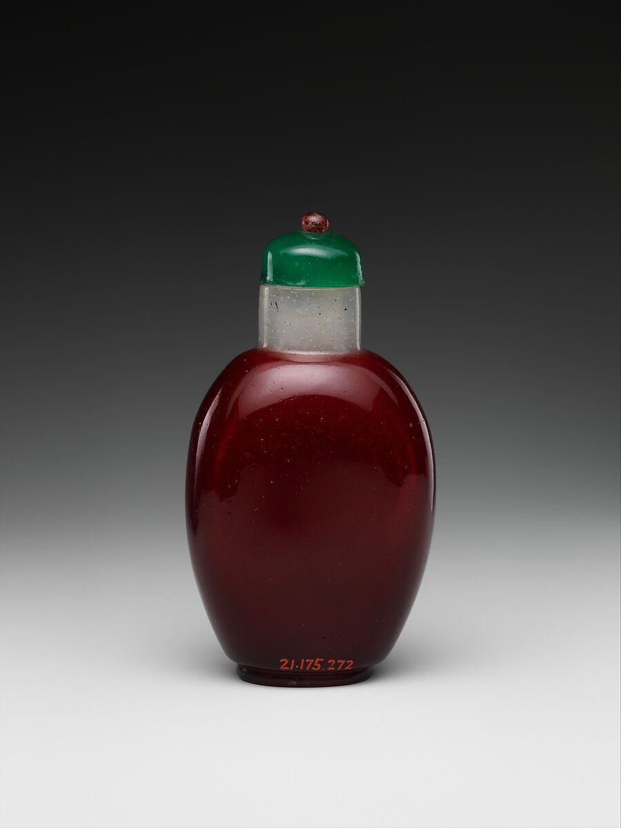 Snuff bottle, Glass with green glass stopper, China