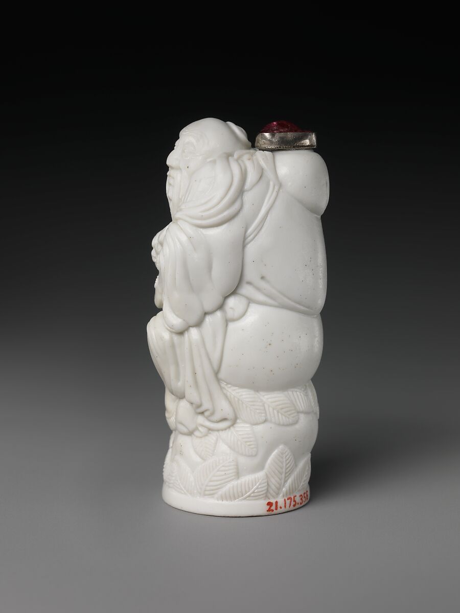 Snuff Bottle Depicting the God of Longevity, White biscuit porcelain with ruby matrix stopper, China