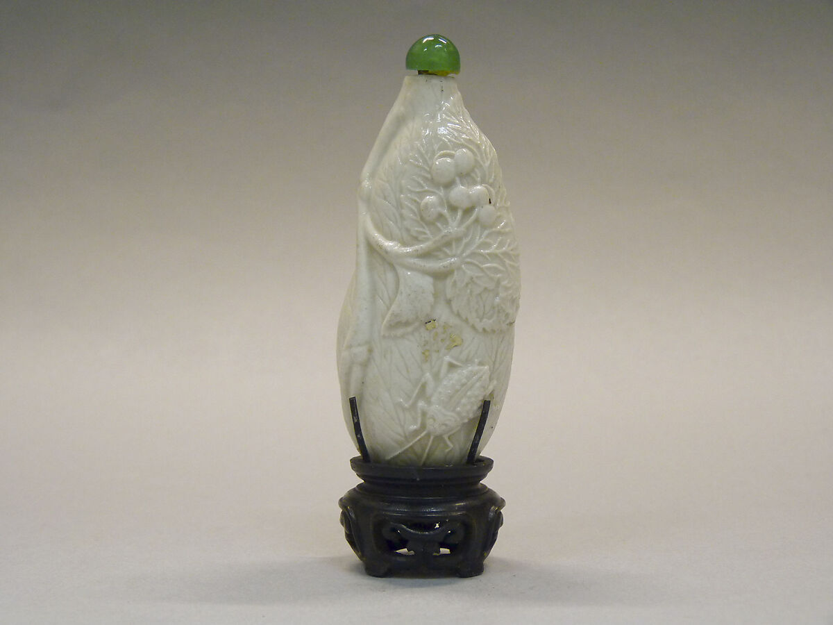 Snuff Bottle, White porcelain with green glass stopper, China 