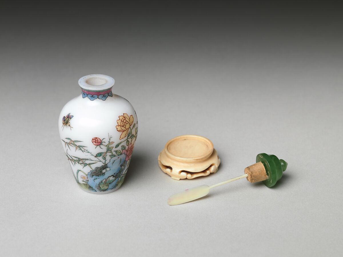 Snuff bottle with flowers and rocks, Painted enamel on glass with nephrite stopper, China