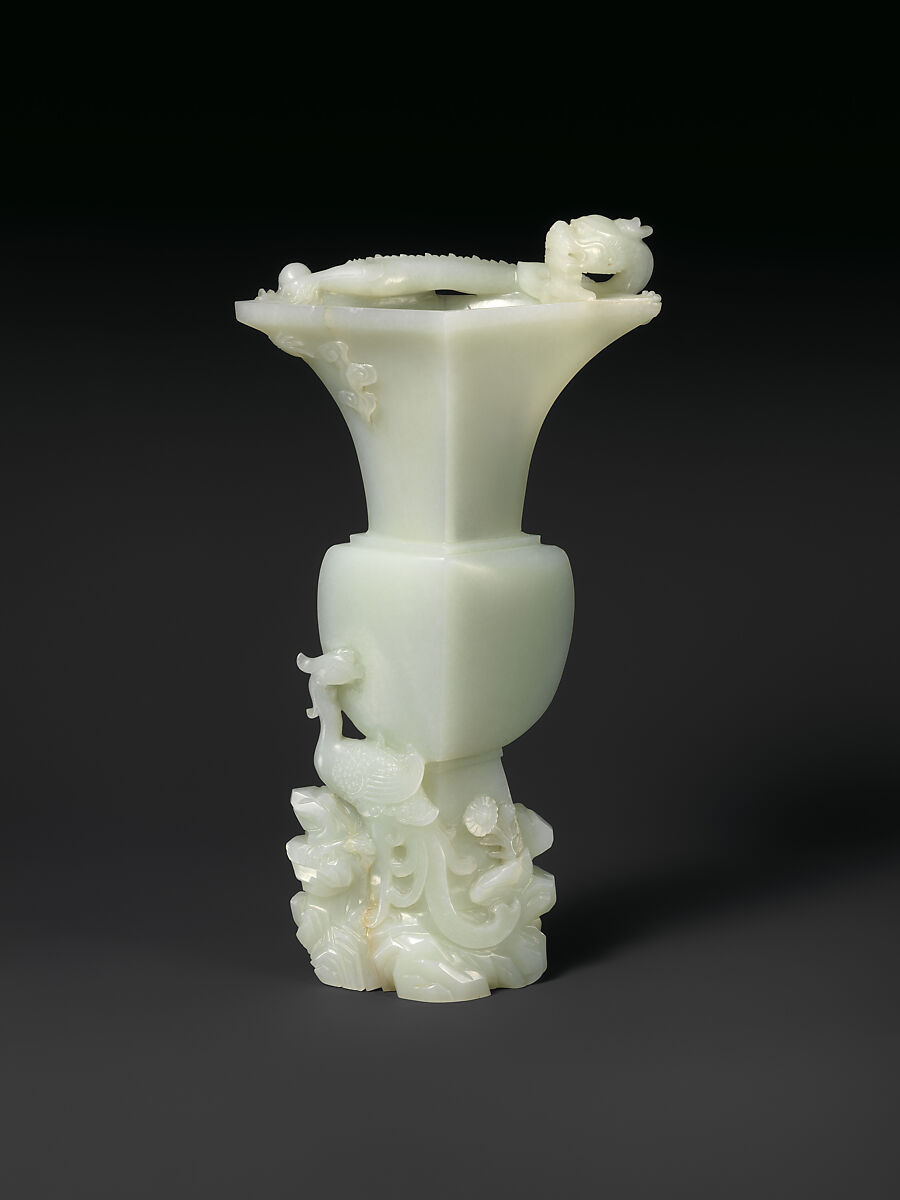 Vase with dragon and phoenix

, Jade (nephrite), China
