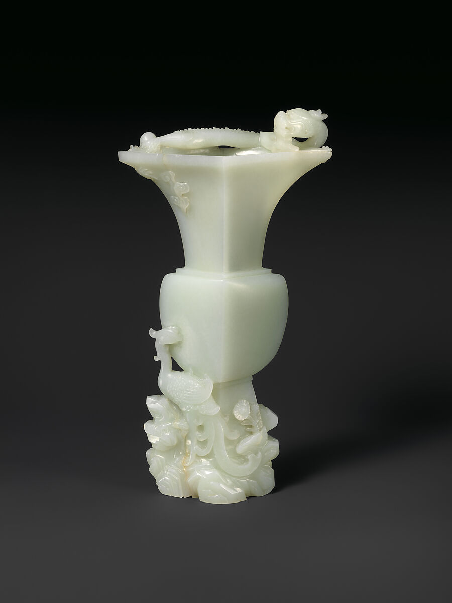 Vase with dragon and phoenix

, Jade (nephrite), China