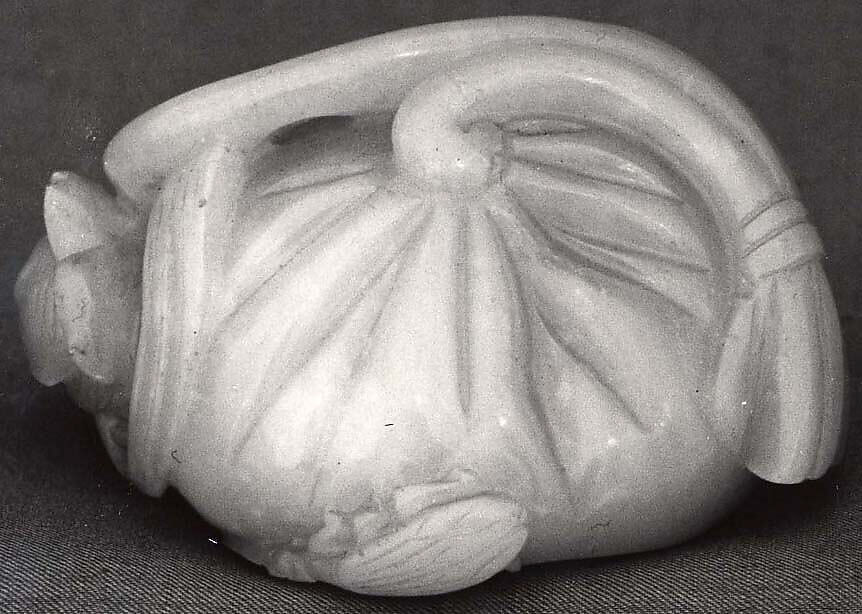 Paperweight in form of a Lotus Pod, Nephrite, faint greenish tinge, China 