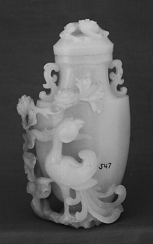 Covered vase with phoenix