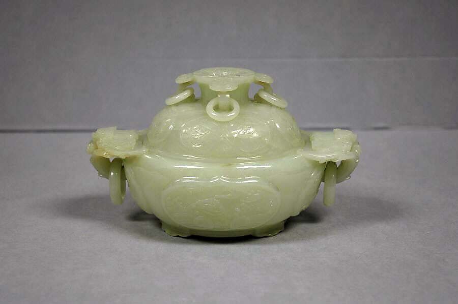 Covered bowl with ring handles, Jade (nephrite), China