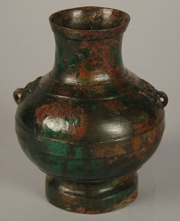 Wine container (Hu) in the style of the Han dynasty, Bronze, China 