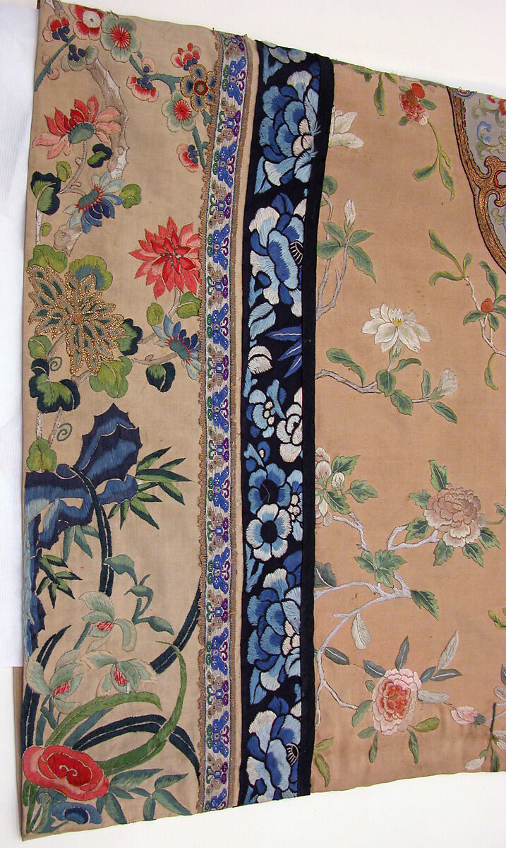 Woman's Informal Coat with Large Rosettes, Silk and metallic thread embroidery on plainweave silk, China