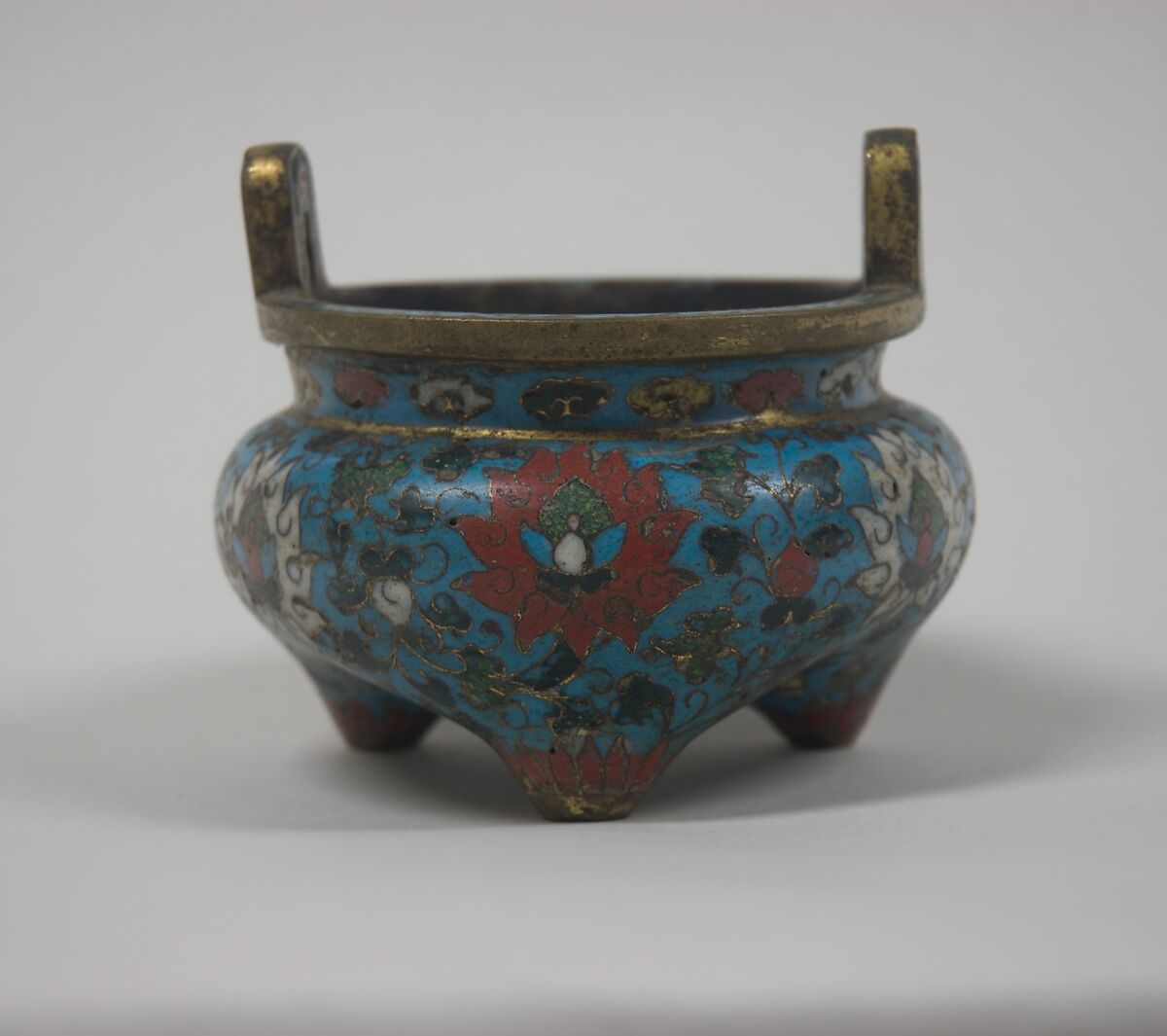 Incense burner with lotus scrolls, Cloisonné enamel, China