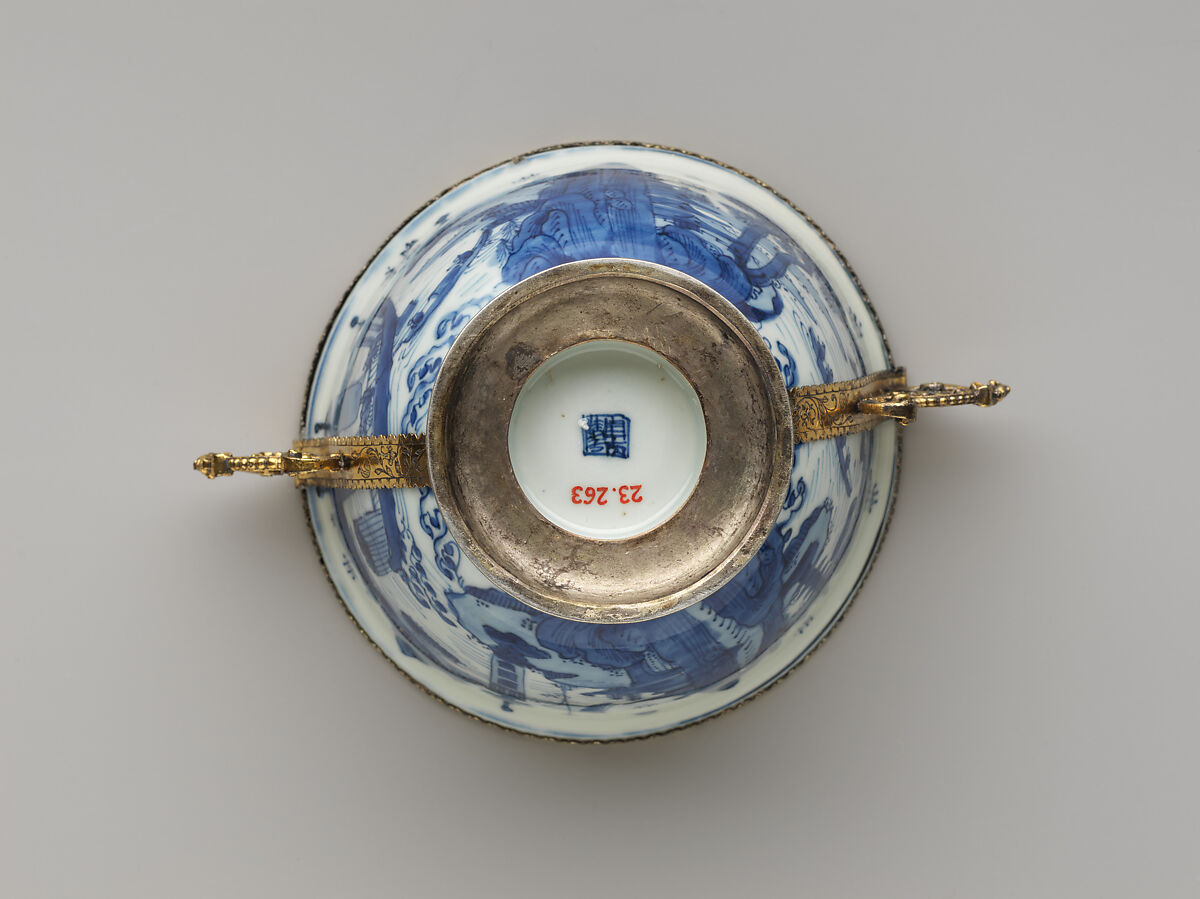Bowl, Porcelain painted with underglaze blue; gilt silver mounts, probably German, early 17th century, China