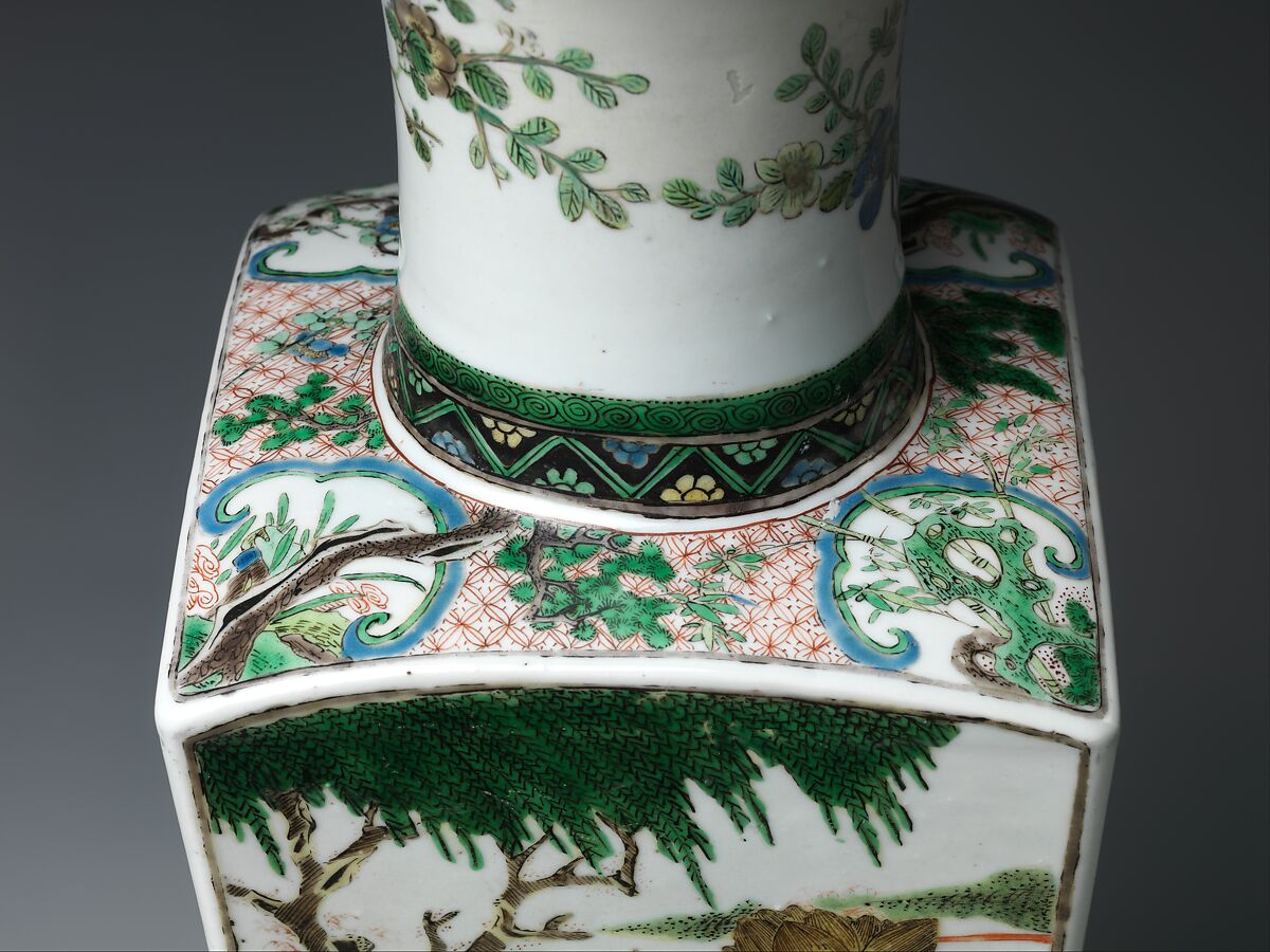 Vase with flowers and birds of the four seasons, Porcelain painted in overglaze polychrome enamels (Jingdezhen famille verte ware), China