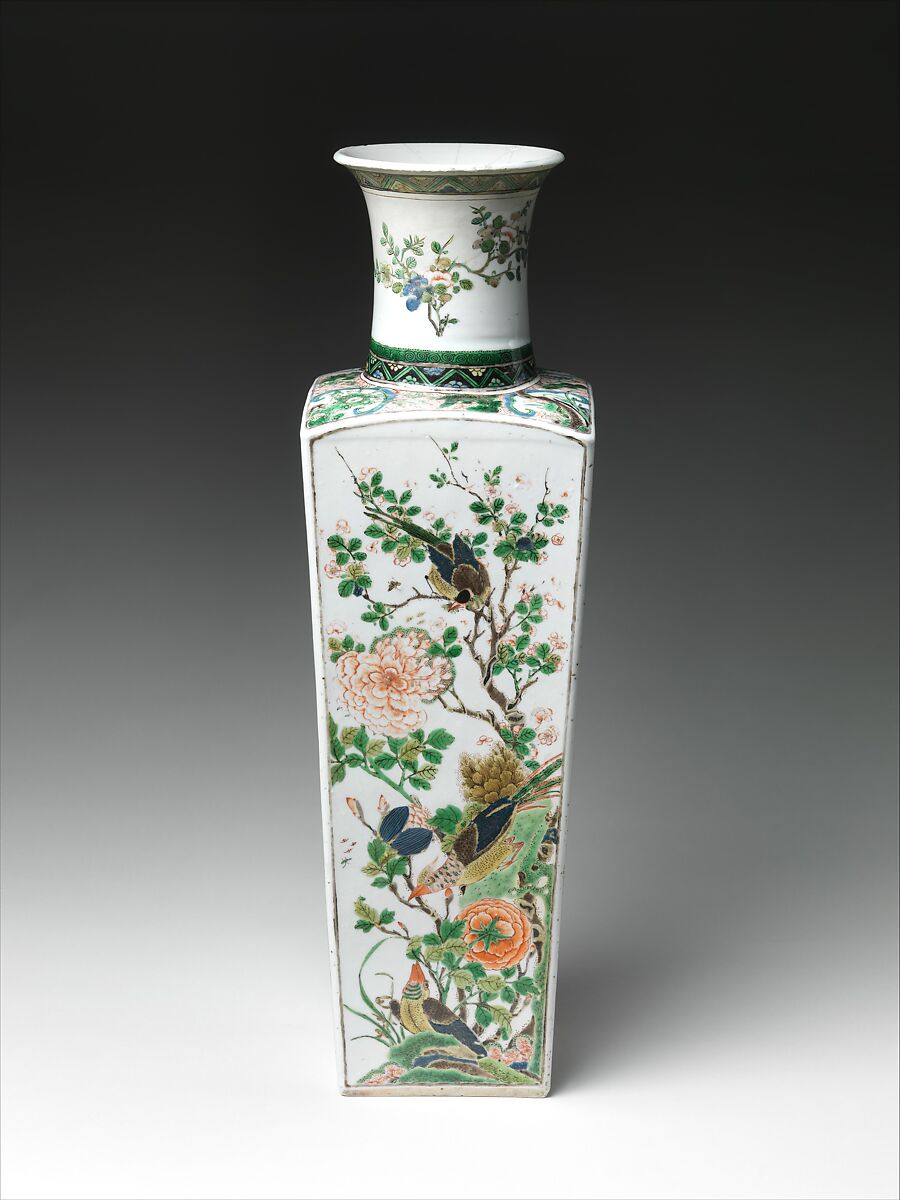 Vase with flowers and birds of the four seasons, Porcelain painted in overglaze polychrome enamels (Jingdezhen famille verte ware), China