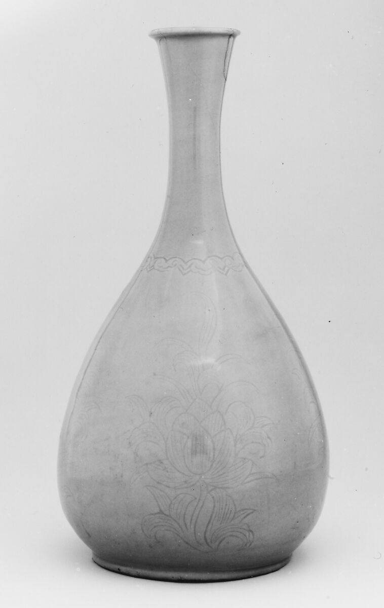 Bottle, Stoneware with incised decoration of lotus flowers under celadon glaze, Korea 