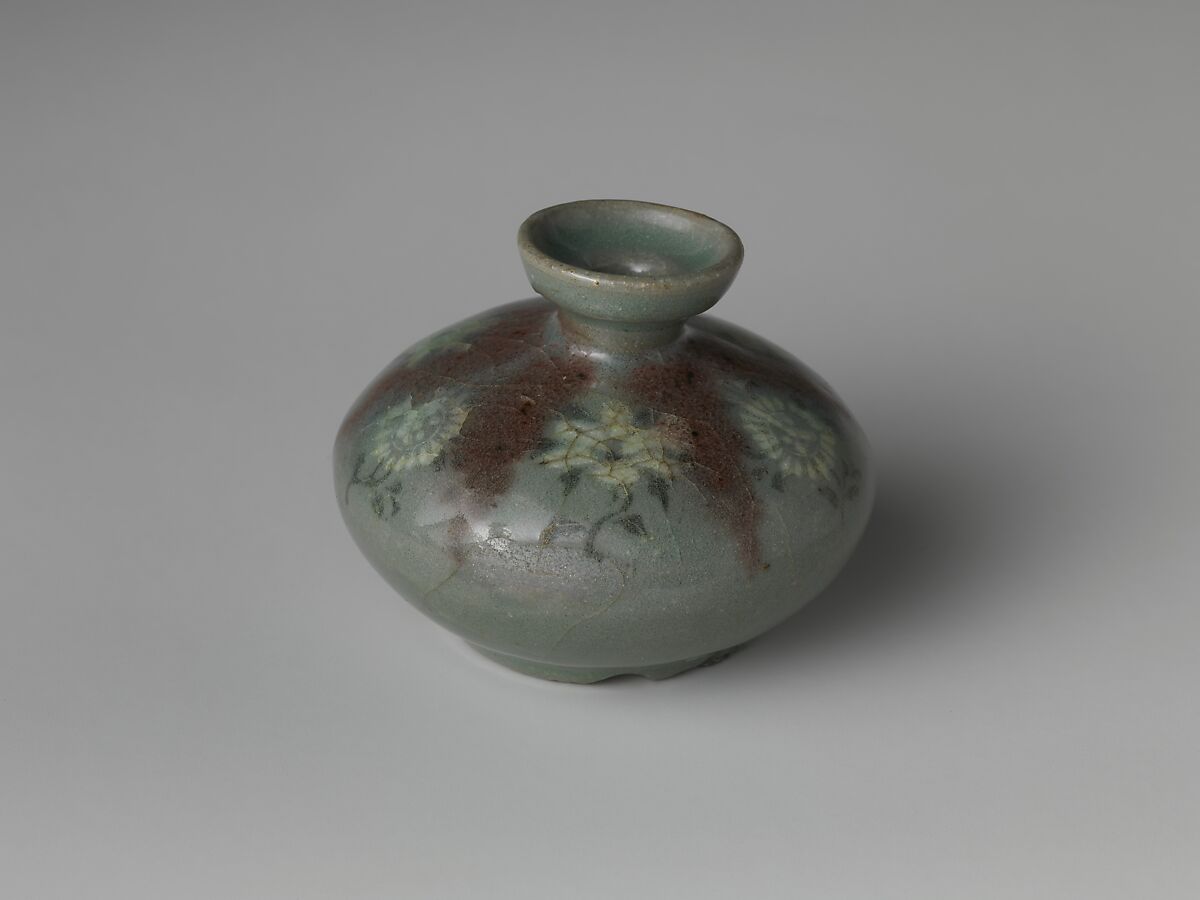 Oil bottle decorated with peonies and chrysanthemums, Stoneware with copper-red and inlaid design under celadon glaze, Korea