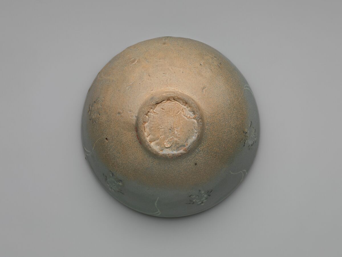 Bowl with Foliate Rim, Stoneware with inlaid design of chrysanthemums and butterflies under celadon glaze, Korea