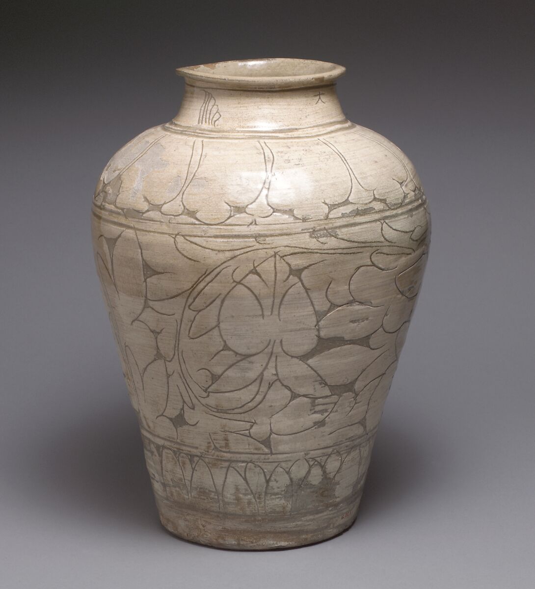 Large jar decorated with peonies, Buncheong ware with incised and sgraffito design, Korea 