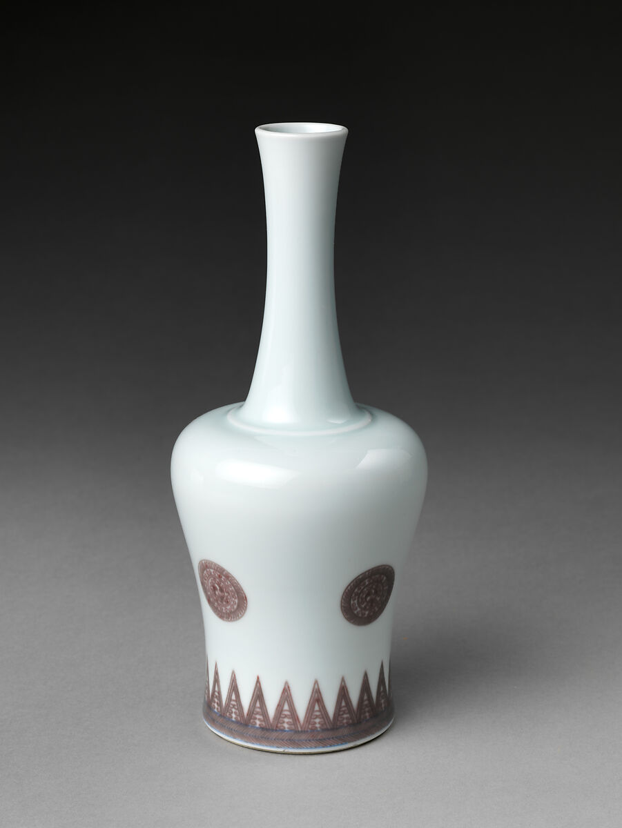 Bottle with Stylized Rosette, Porcelain painted with copper red under transparent glaze (Jingdezhen ware), China 