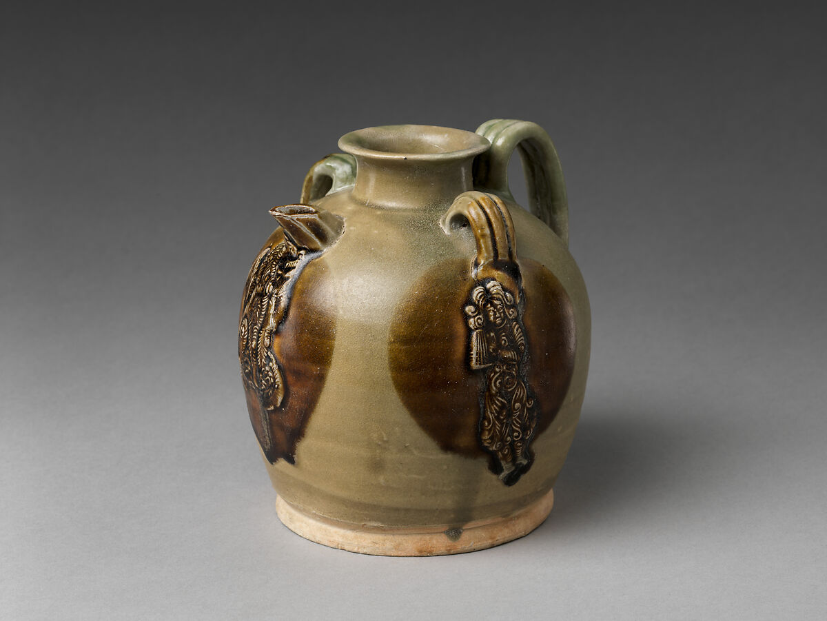 Ewer with dancing figures, Stoneware with white slip, pigment, and applied decoration under straw glaze (Changsha ware), China 