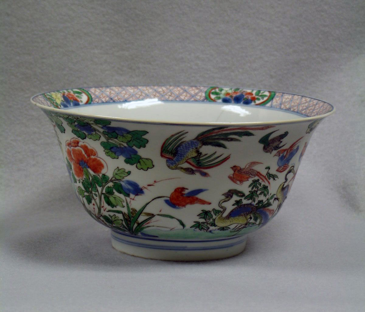 Bowl with geese, Porcelain painted in underglaze blue and overglaze enamels, China