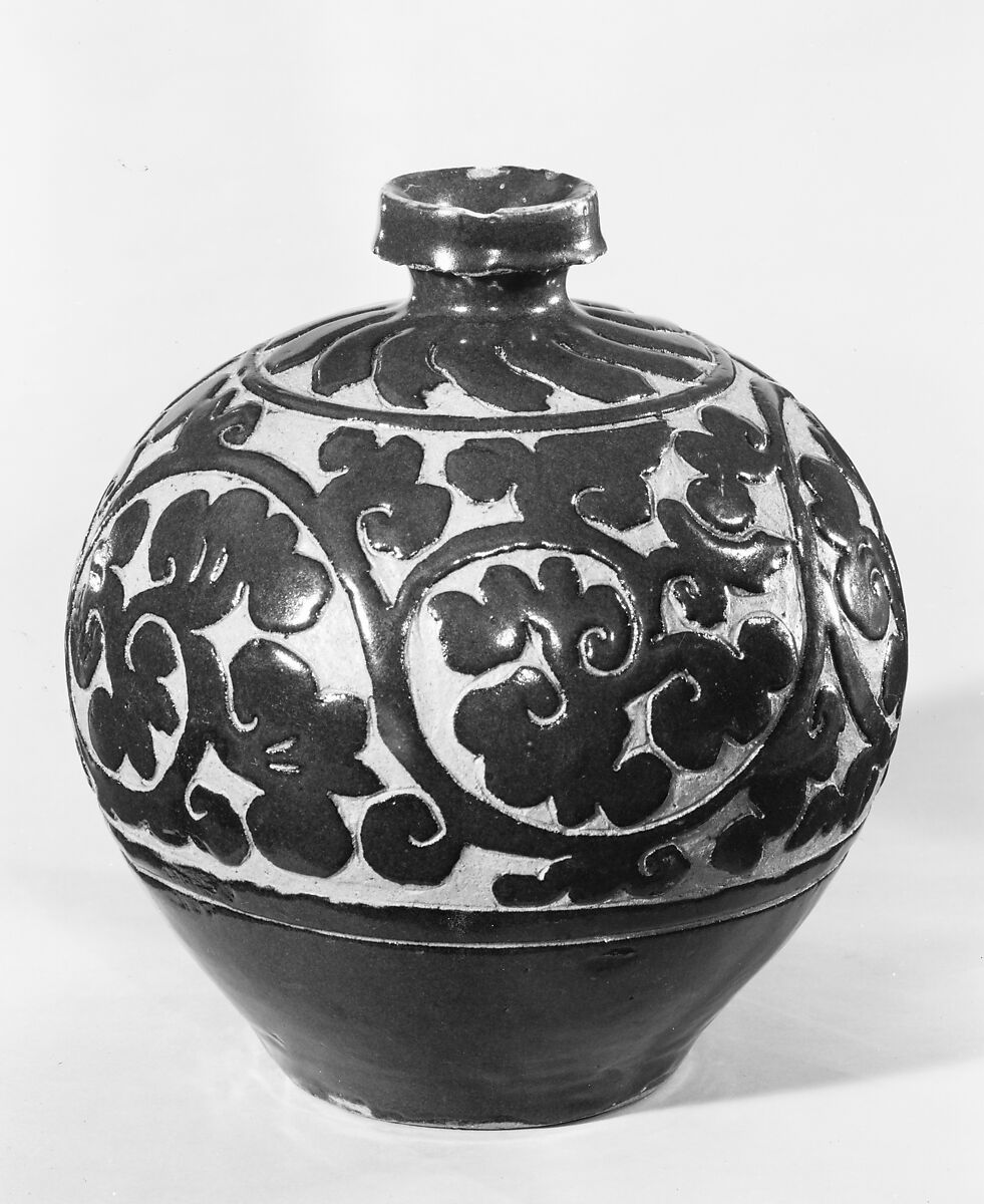 Bottle, Stoneware with cut-glaze decoration (Cizhou ware), China 
