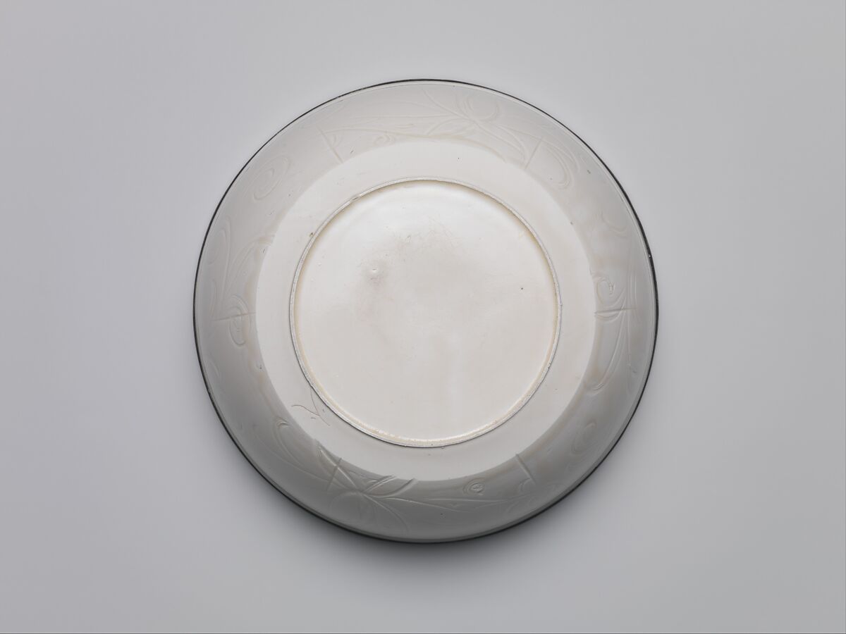 Basin with Lotus Decoration, Porcelain with carved and incised decoration under ivory glaze (Ding ware), China