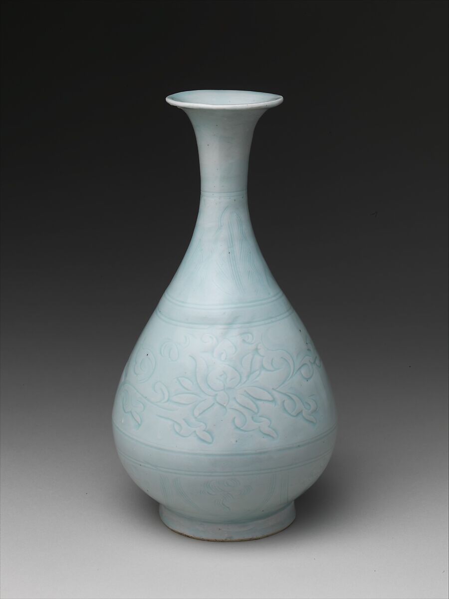 Bottle with Lotus Scroll, Porcelain with incised decoration under celadon glaze (Jingdezhen Qingbai ware), China 