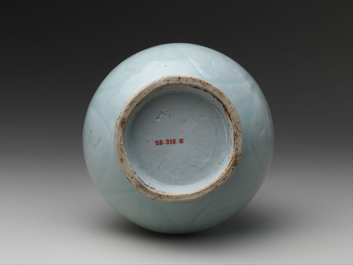 Bottle with Lotus Scroll, Porcelain with incised decoration under celadon glaze (Jingdezhen Qingbai ware), China