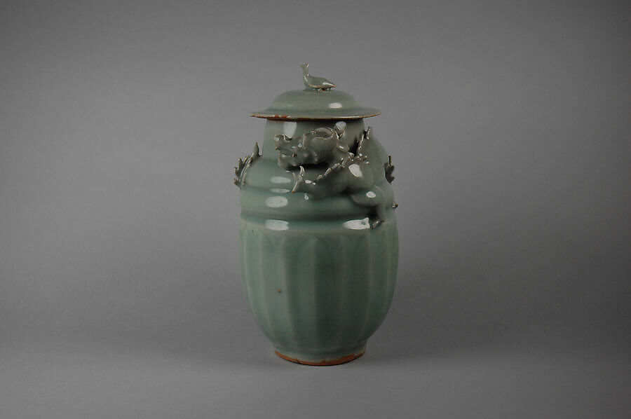 Covered jar, Porcelaneous ware with carved and full-relief decoration under celadon glaze (Longquan ware), China