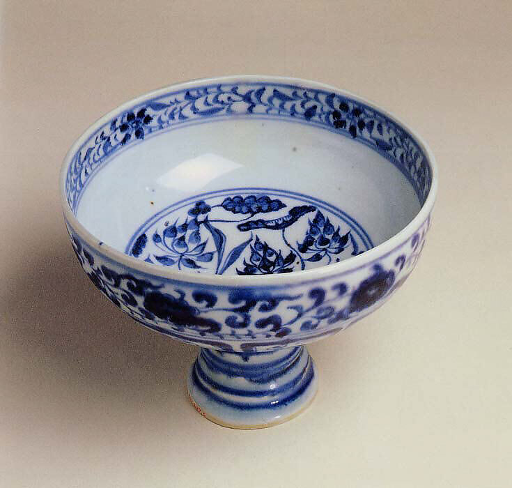 Chinese antique porcelain stem outlets bowl Ming dynasty Yongle marked blue and white underglaze red porcelain stembowl hand painted fish pattern