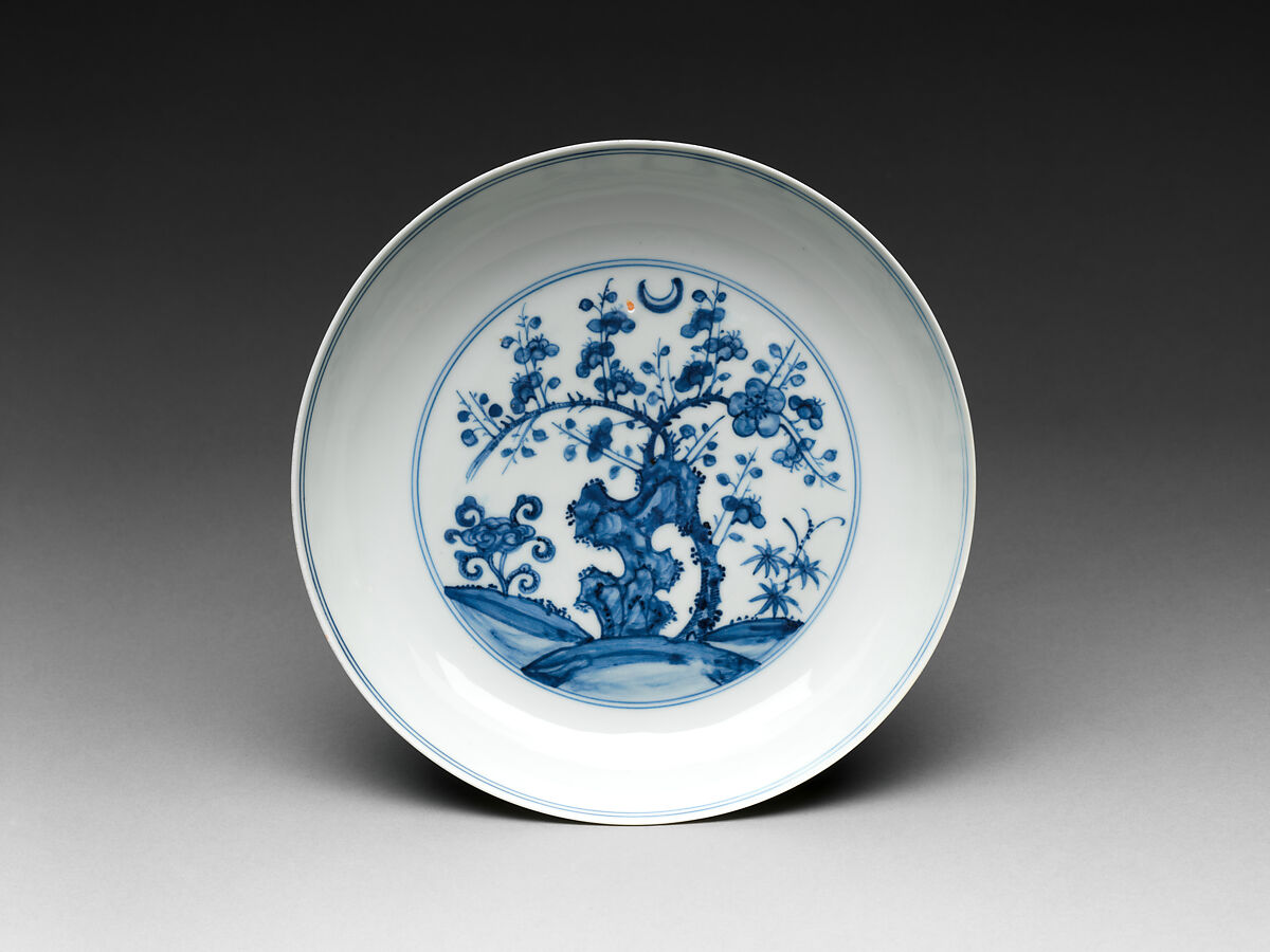 Dish with Blossoming Plum and Crescent Moon, Porcelain painted with cobalt blue under transparent glaze (Jingdezhen ware), China 
