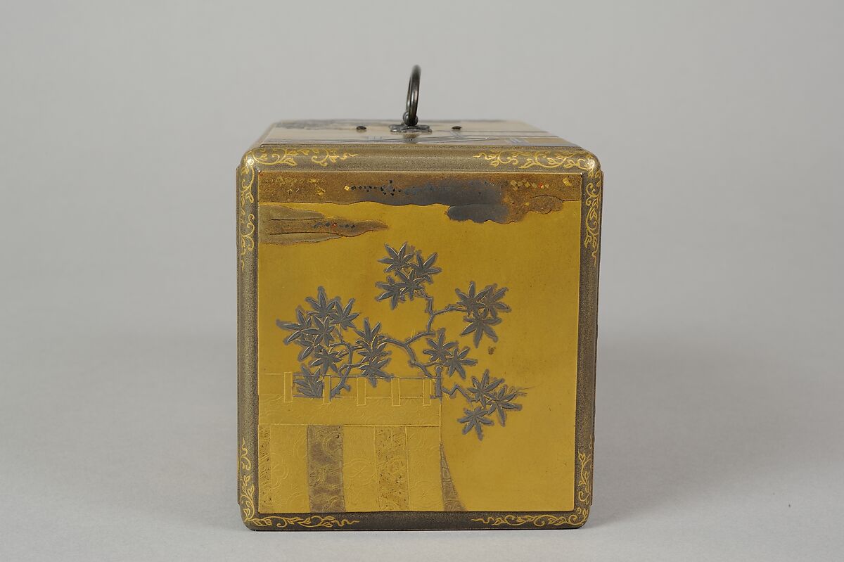 Small Chest, Gold, silver hiramaki-e, takamaki-e, cut-out gold foil application on gold ground, Japan