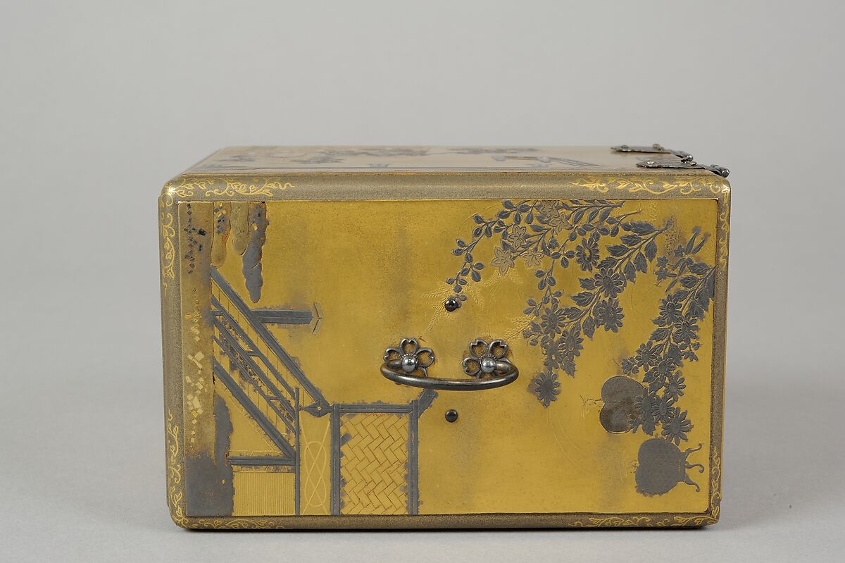 Small Chest, Gold, silver hiramaki-e, takamaki-e, cut-out gold foil application on gold ground, Japan