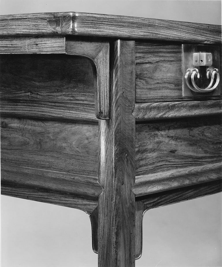 Altar coffer, Wood (huanghuli or Dalbergia odorifera), China