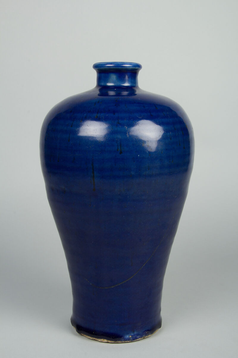 Meiping Vase, Porcelain with dark blue glaze, China