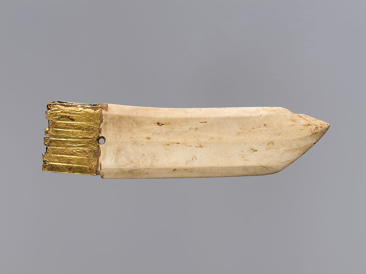 Ceremonial dagger-ax (Ge), Jade (nephrite) and gold, China 
